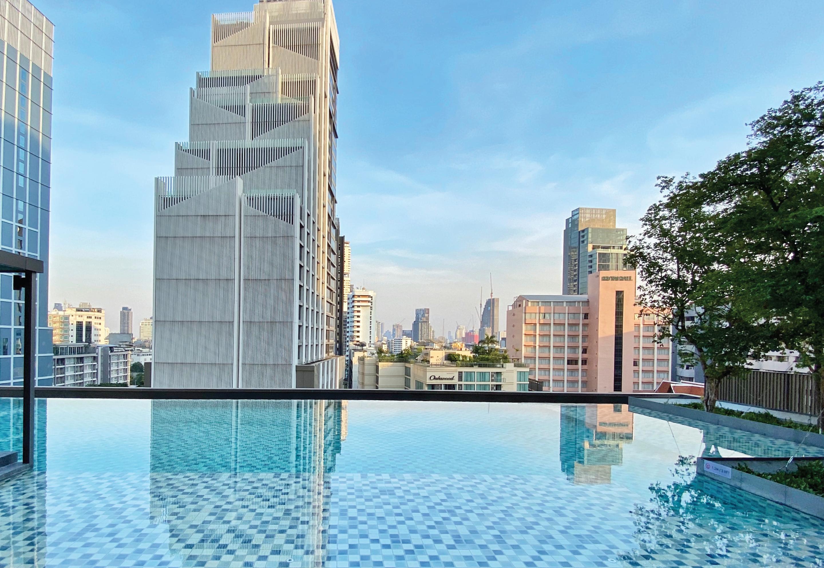 Oakwood Suites Bangkok Extérieur photo